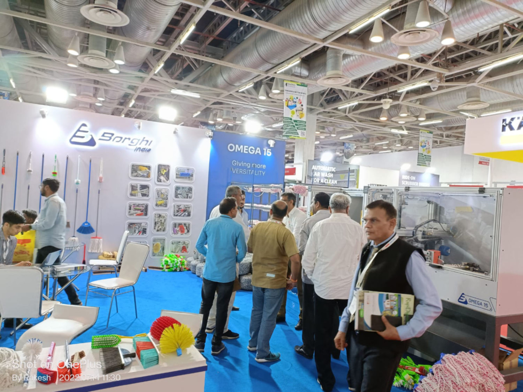 PHOTO 2022 07 14 18 25 22