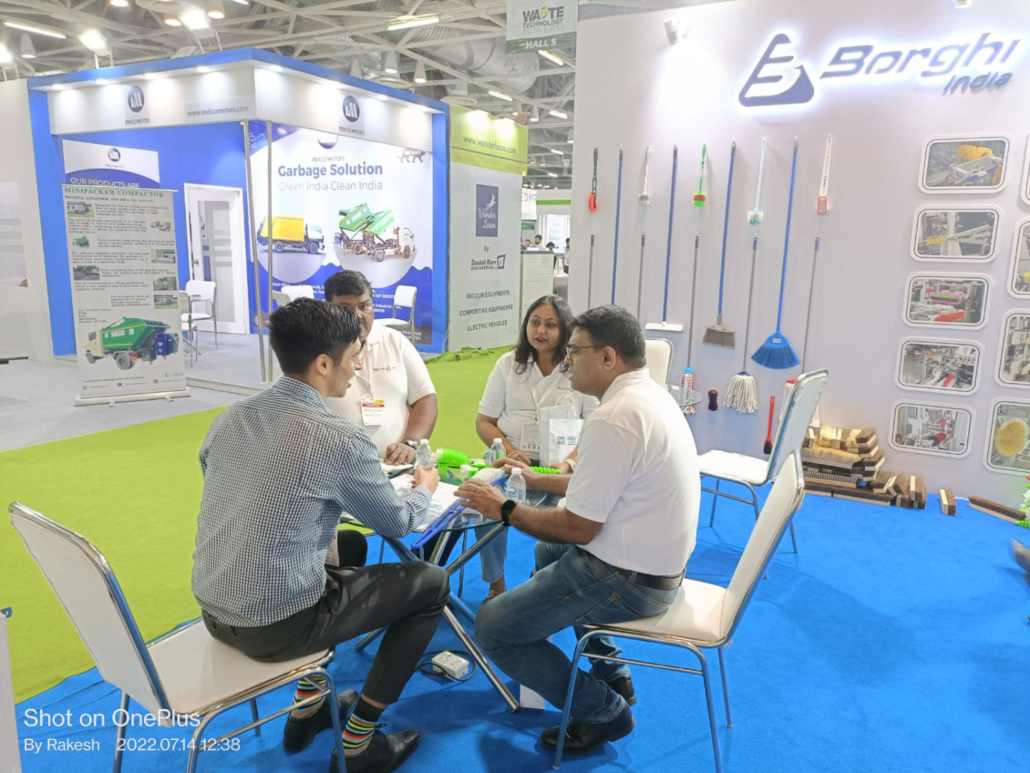 PHOTO 2022 07 14 18 25 2567