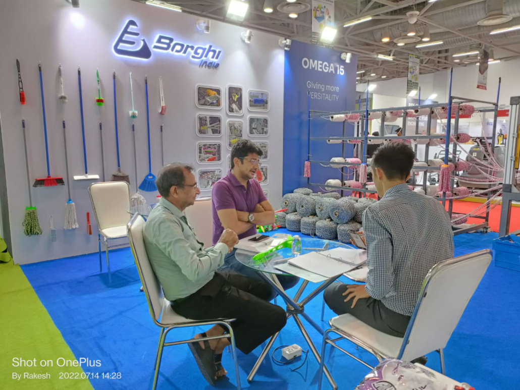 PHOTO 2022 07 14 18 25 4187