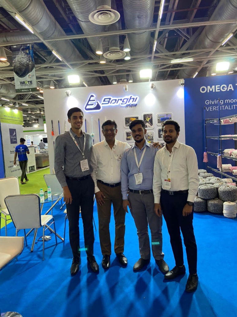 PHOTO 2022 07 14 22 00 35