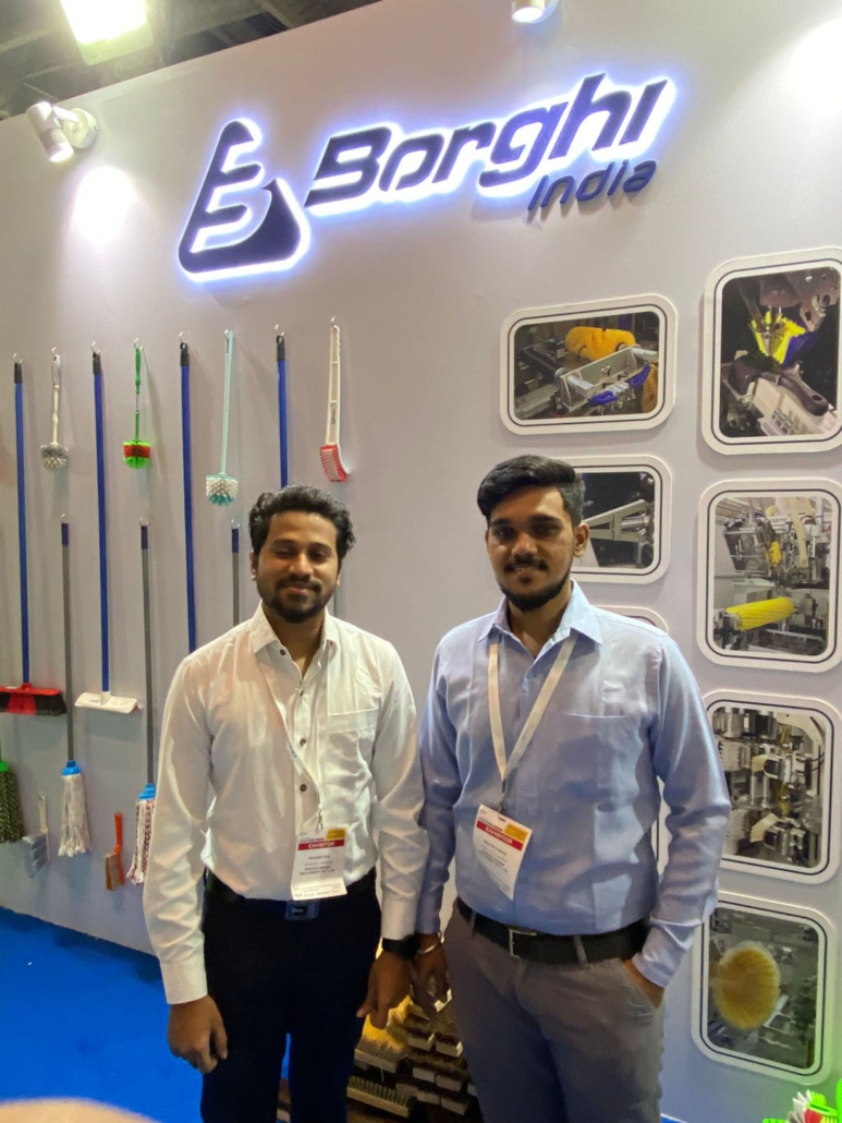 PHOTO 2022 07 14 22 00 4643