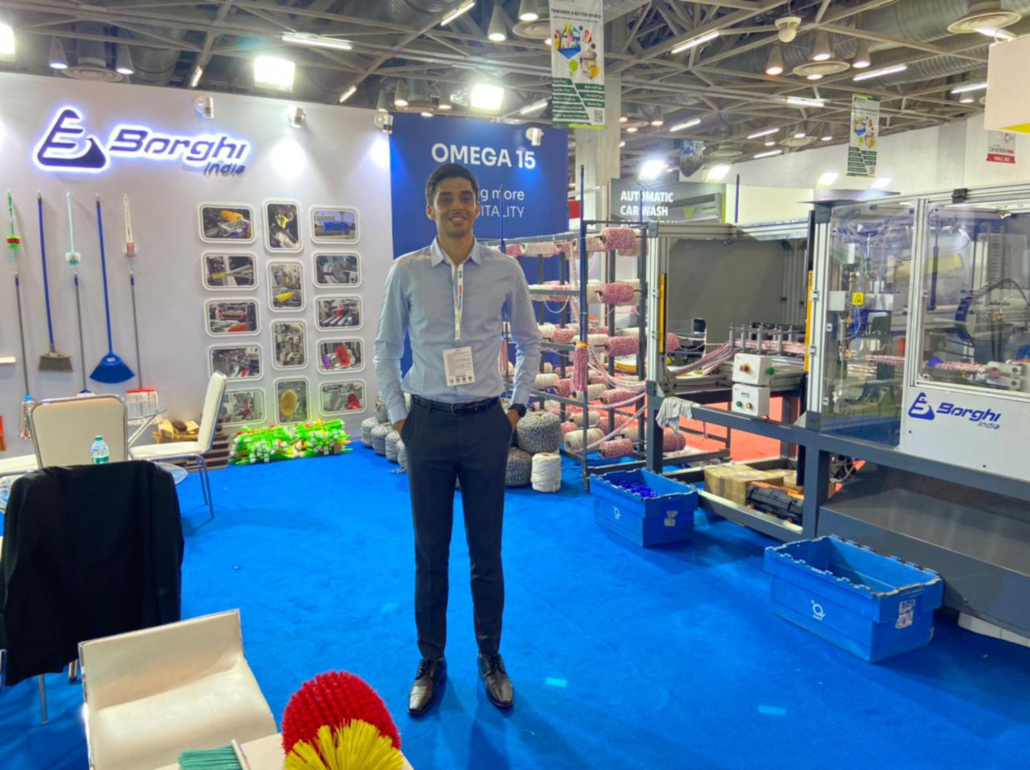 PHOTO 2022 07 14 22 02 2148